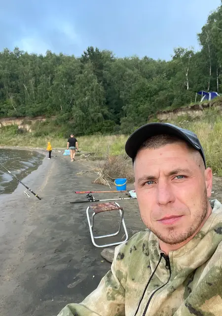 Алексей из Абакана, мне 34, познакомлюсь для приятного времяпровождения