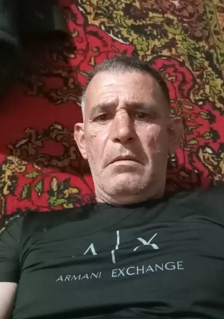 Я Алигаджи, 59, знакомлюсь для открытые отношения в Махачкале