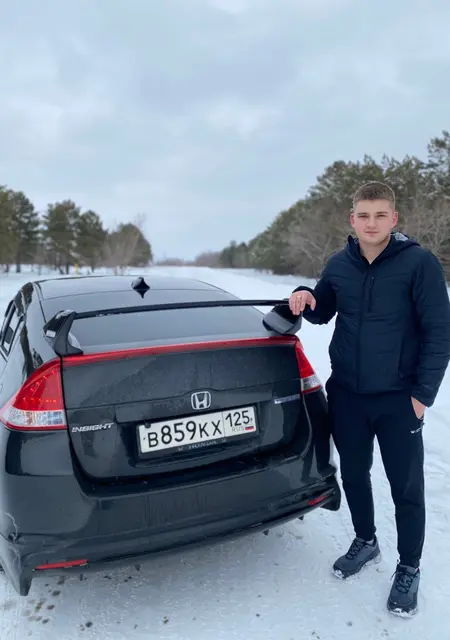 Я Артик, 24, знакомлюсь на одну ночь в Юрге