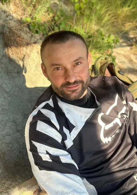 Александр из Геленджика, мне 38, познакомлюсь для постоянных отношений