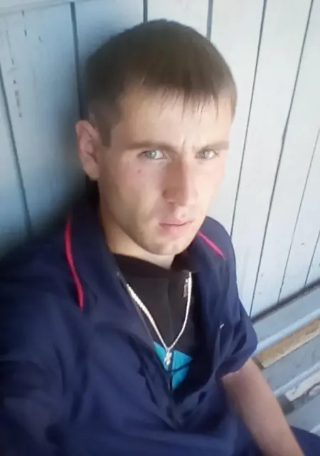 Руслан из Благовещенска, мне 30, познакомлюсь без обязательств