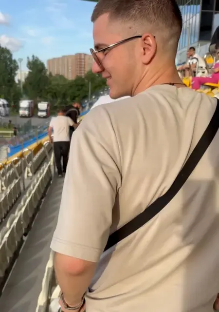 Я Алексей, 21, знакомлюсь для общения в Балашихе