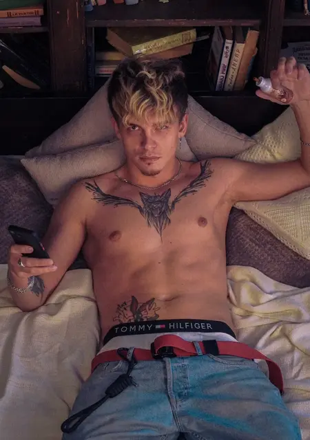 Дима из Рыбинска, мне 30, познакомлюсь на одну ночь