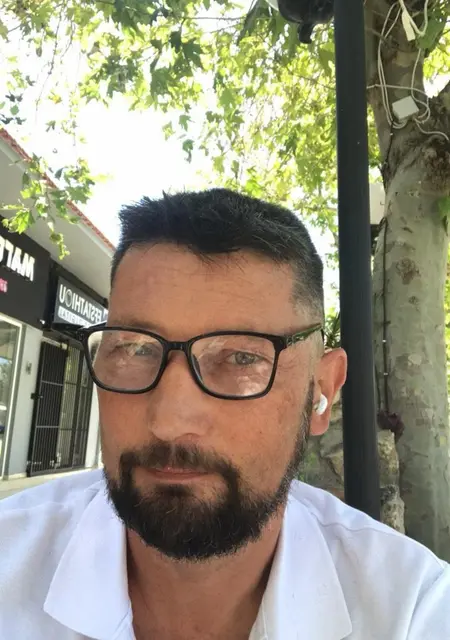 Николай из Калининграда, ищу на сайте приятное времяпровождение