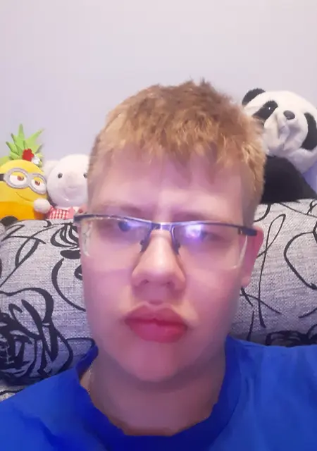 Максим из Великого Новгорода, мне 20, познакомлюсь для вирта