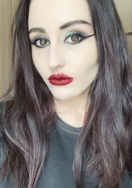 Я Настя, 23, из Твери, ищу знакомства без обязательств