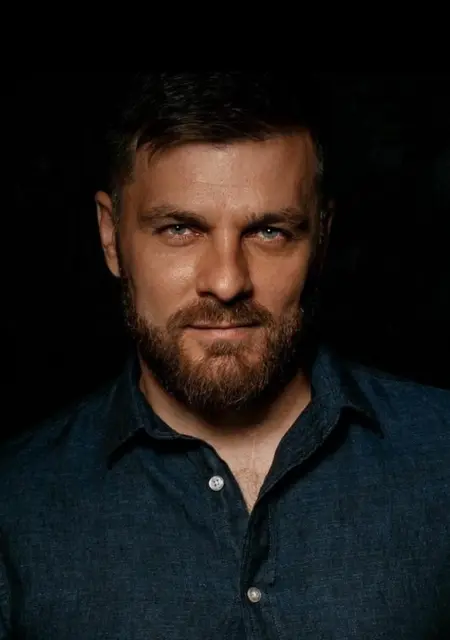 Я Max, 40, знакомлюсь без обязательств в Москве