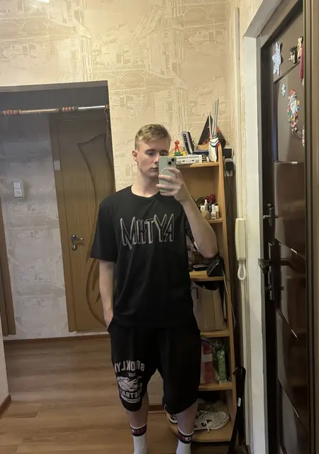 Андрей из Мамонова, ищу на сайте совместные путешествия