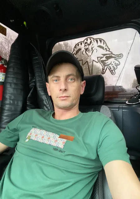 Евгений из Углича, ищу на сайте открытые отношения