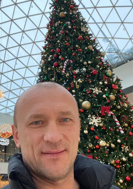 Я Костя, 44, знакомлюсь без обязательств в Перми