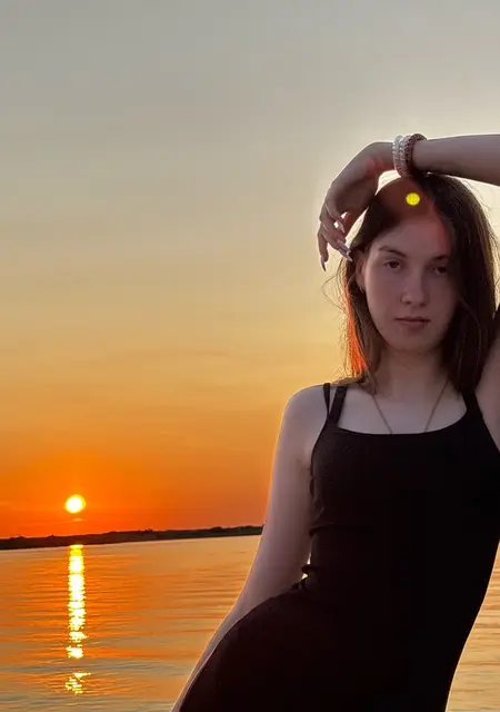 София из Евпатории, ищу на сайте общение