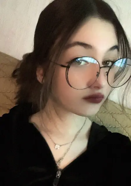 Диана из Первоуральска, мне 19, познакомлюсь на одну ночь