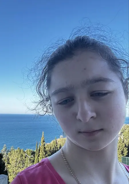 Арина из Ростова-на-Дону, ищу на сайте открытые отношения