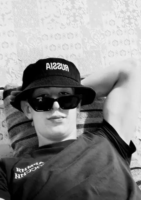 Я Иван, 19, знакомлюсь на одну ночь в Пятигорске