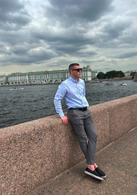 Евгений из Санкт-Петербурга, ищу на сайте общение