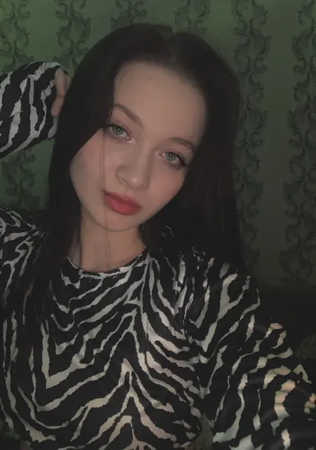 Дарья из Томска, мне 19, познакомлюсь для приятного времяпровождения