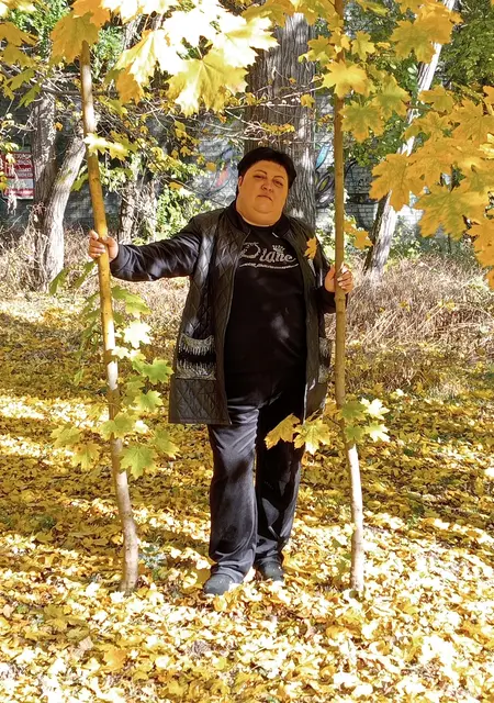 Я Нюта, 41, из Таганрога, ищу знакомства на одну ночь