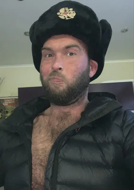 Я Костя, 36, из Барнаула, ищу знакомство для постоянных отношений