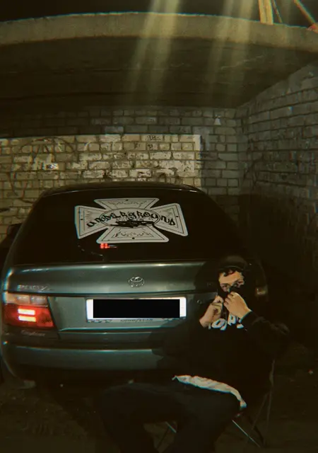 Я Саша, 18, из Кирова, ищу знакомство для постоянных отношений