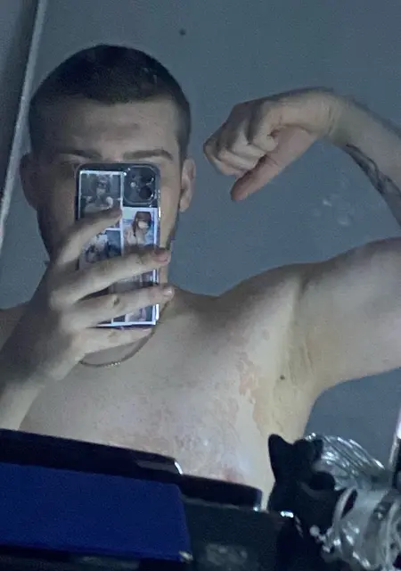 Я Иван, 20, знакомлюсь на одну ночь в Саранске