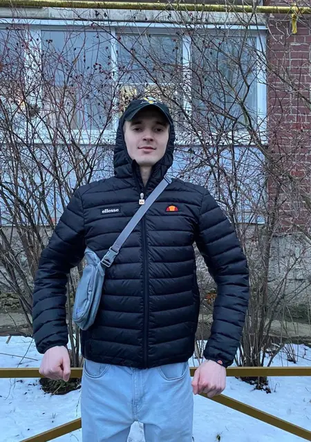 Я Димулька, 21, из Вологды, ищу знакомства без обязательств