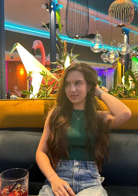 Карина из Екатеринбурга, ищу на сайте дружбу