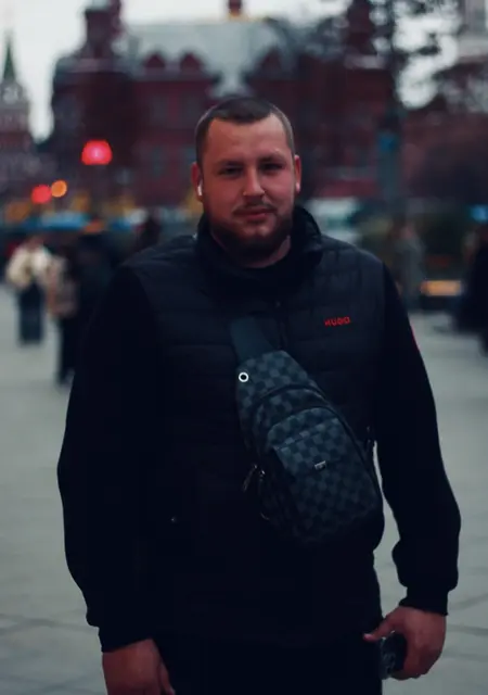 Захар из Шебекина, мне 26, познакомлюсь для приятного времяпровождения