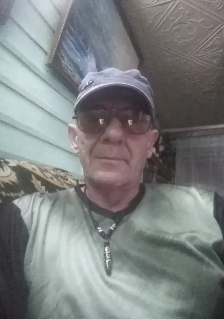 Я Петр, 67, знакомлюсь для приятного времяпровождения в Москве