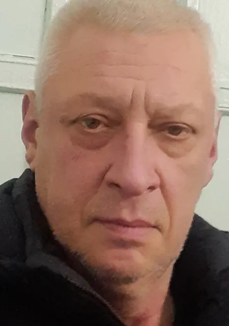 Игорь из Новосибирска, ищу на сайте знакомства на одну ночь