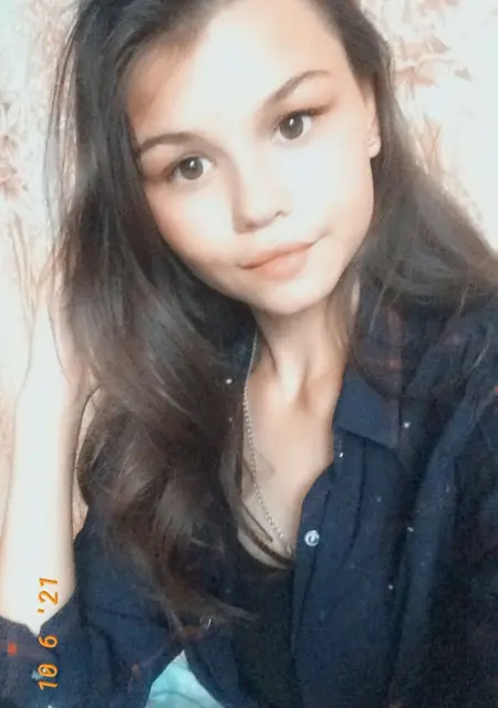 Nastya из Самары, ищу на сайте знакомства без обязательств