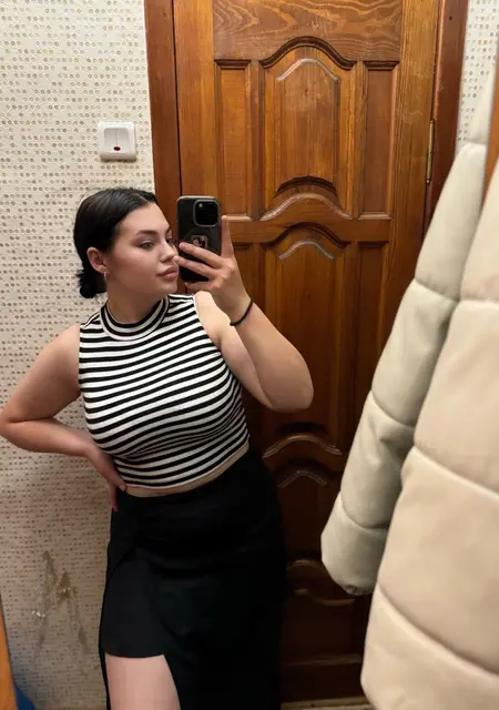 Я Ульяна, 20, из Ростова-на-Дону, ищу знакомство для приятного времяпровождения