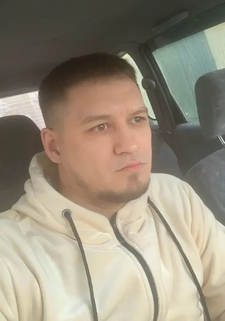 Alex из Ангарска, мне 30, познакомлюсь для приятного времяпровождения