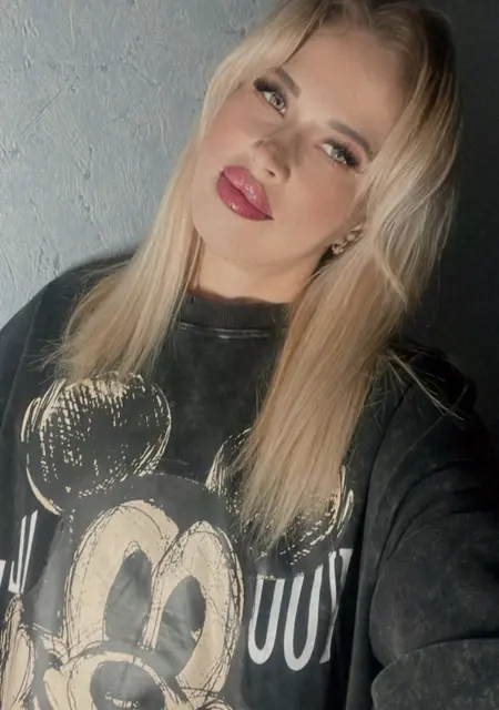 Этлана из Липецка, мне 26, познакомлюсь для общения