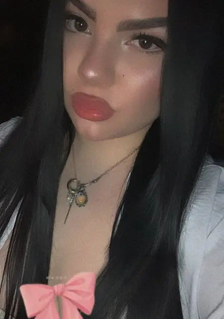 София из Тюмени, ищу на сайте знакомства на одну ночь