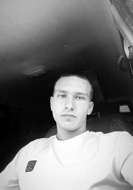 Богдан из Ростова-на-Дону, ищу на сайте знакомства на одну ночь