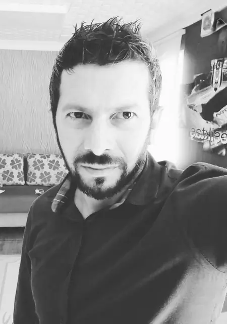 Я Oktay, 36, знакомлюсь в Стамбуле