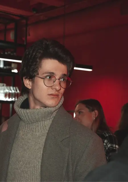 Илья из Чехова, ищу на сайте знакомства на одну ночь