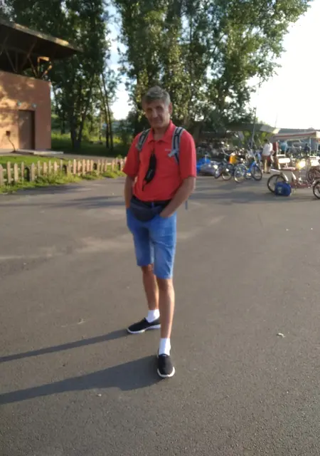 Я Владимир, 50, из Новосибирска, ищу знакомства без обязательств