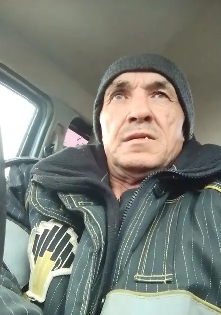 Я Илгиз, 61, из Екатеринбурга, ищу знакомства без обязательств