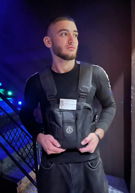 Vladimir из Тольятти, ищу на сайте знакомства на одну ночь