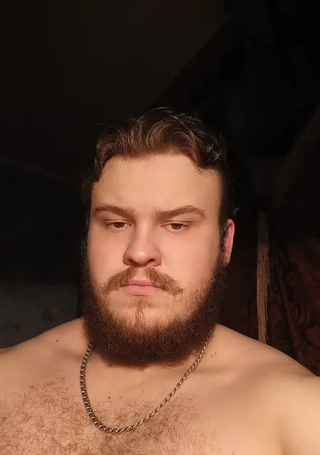 Я Владимир, 21, из Братска, ищу знакомства на одну ночь