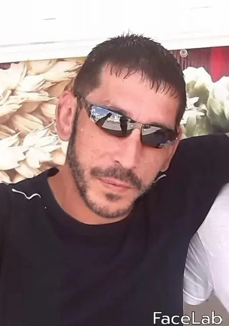 Валентин из Иркутска, ищу на сайте знакомства на одну ночь