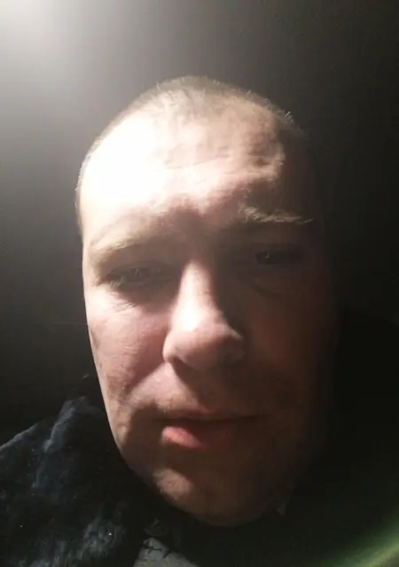 Дмитрий из Горно-Алтайска, мне 41, познакомлюсь без обязательств