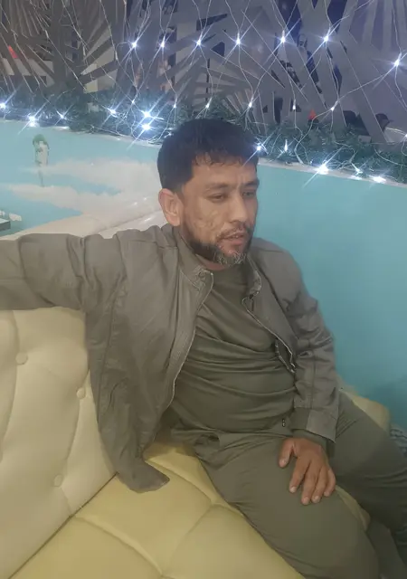 Я Зайнитдин, 40, из Томска, ищу знакомства без обязательств