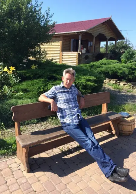 Александр из Новороссийска, ищу на сайте знакомства на одну ночь