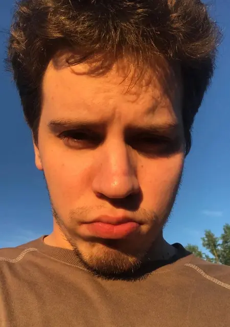 Дмитрий из Архангельска, мне 23, познакомлюсь для дружбы