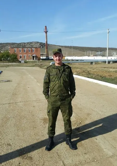 Дмитрий из Кургана, мне 31, познакомлюсь на одну ночь