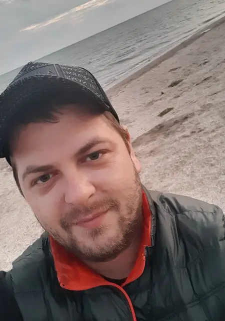 Дмитрий из Вологды, мне 39, познакомлюсь на одну ночь