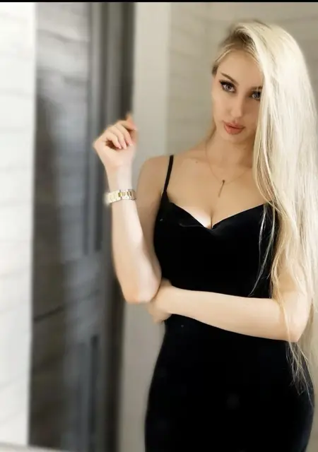 Dinara из Шымкента, ищу на сайте приятное времяпровождение