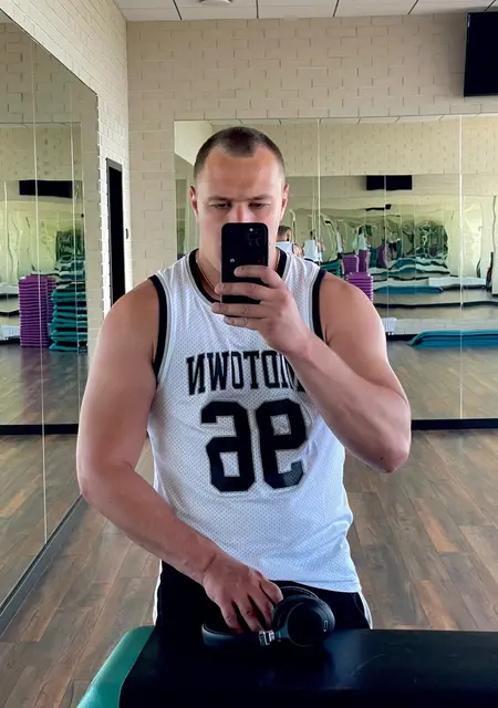 Я Миша, 26, из Химок, ищу знакомство для приятного времяпровождения